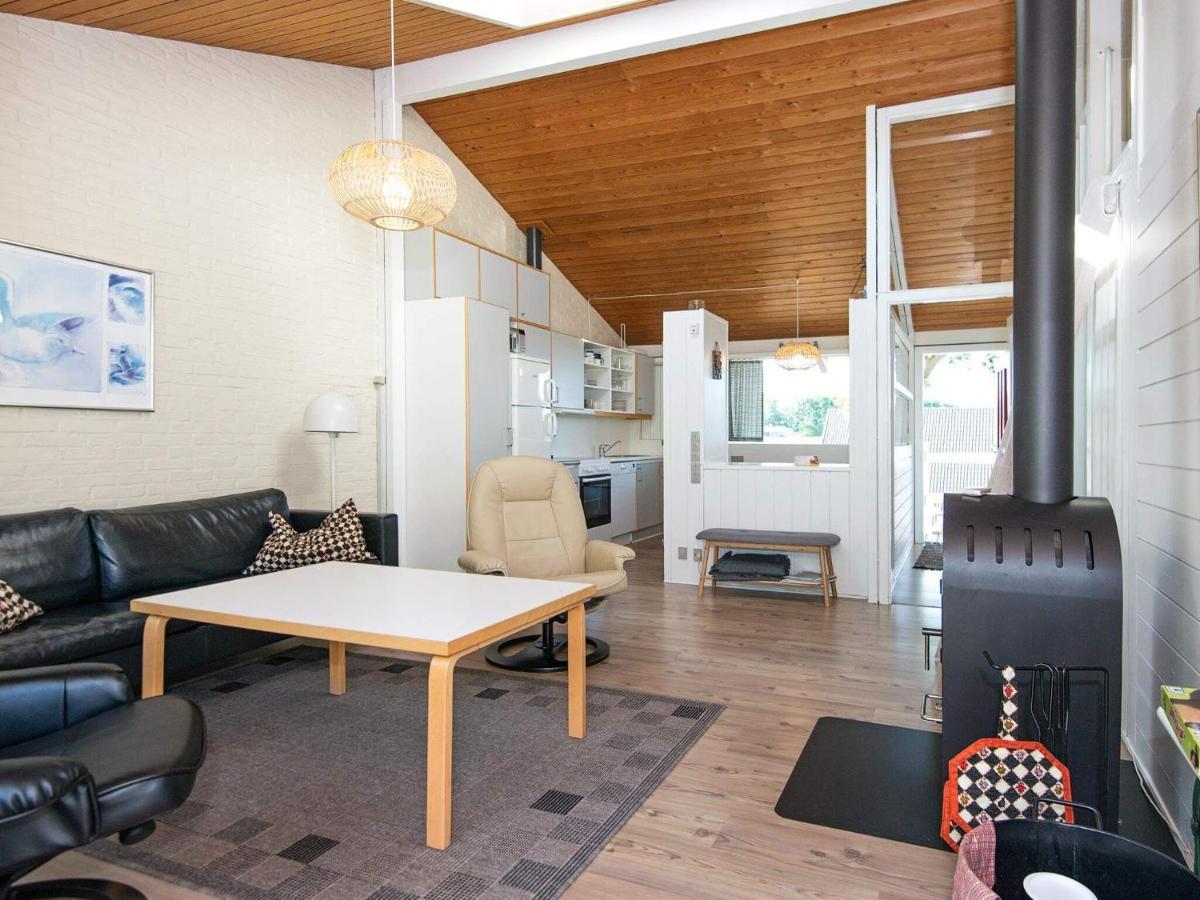 6 Person Holiday Home In אבנרה מראה חיצוני תמונה